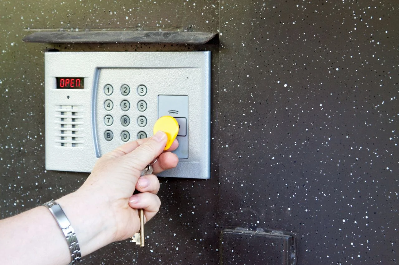 safe lock service